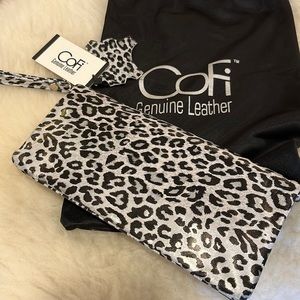 Cofi Leathers crossbody/wristlet in Black Silver Leopard NWT